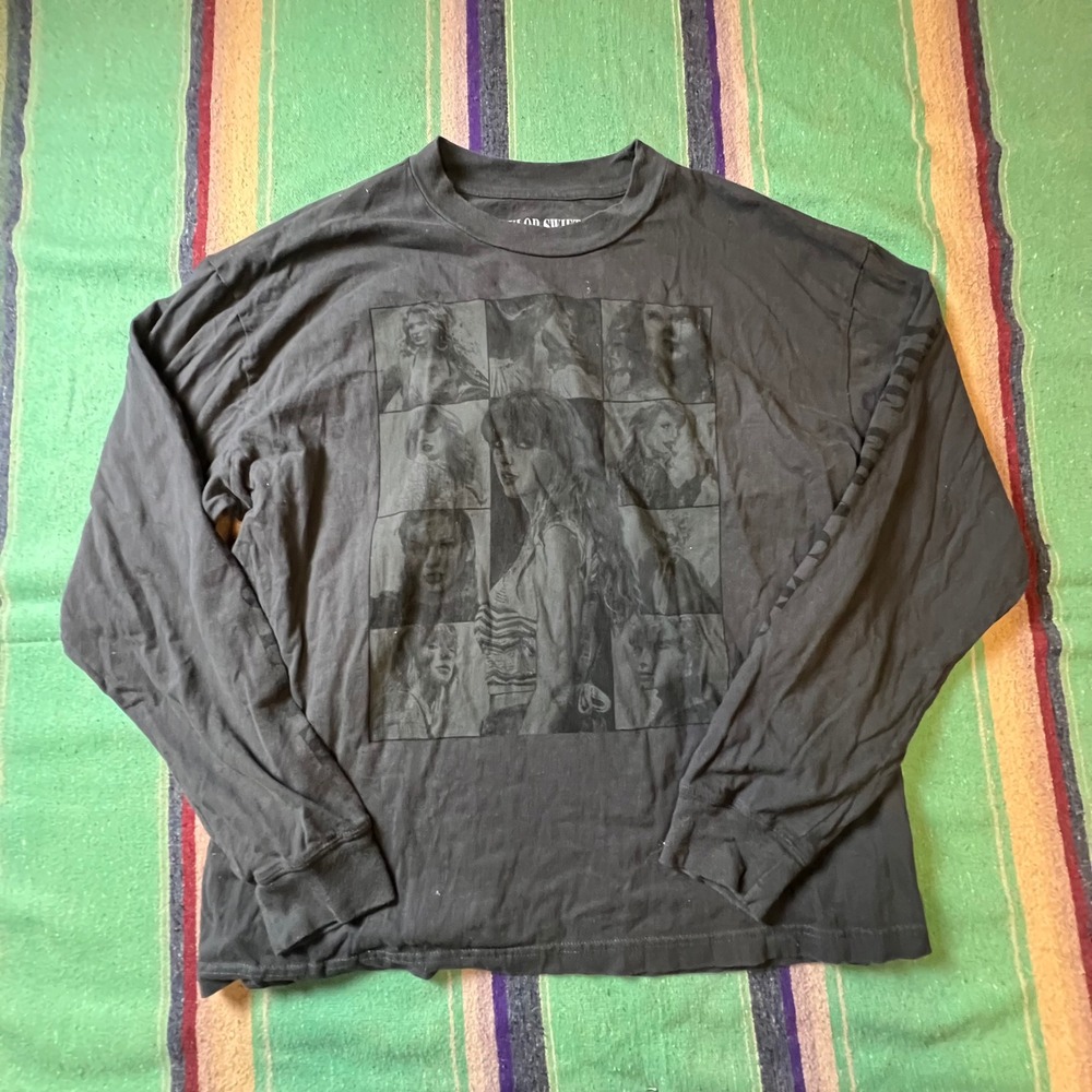 Taylor Swift The Eras Tour Shirt Unisex Large Gray Long Sleeve Graphic Tee Merch